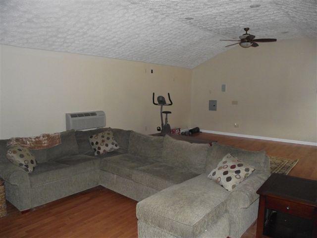 3370 Polley Road Columbus, OH 43221 - Photo 20 of 20 Gallery Image 20