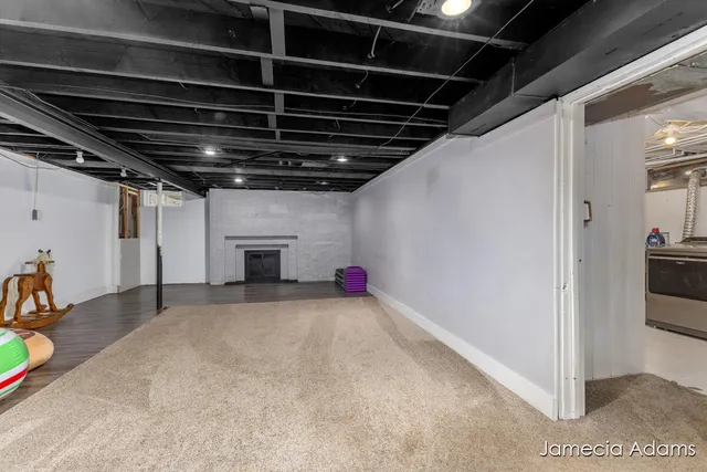 $1,500,000 | 2132 4 Mile Road Northeast, Grand Rapids, MI 49525