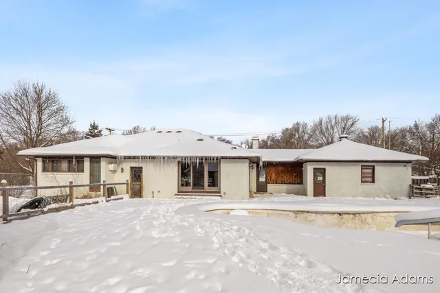 $1,500,000 | 2132 4 Mile Road Northeast, Grand Rapids, MI 49525