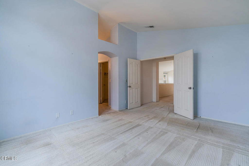 805 Moby Dick Lane Oxnard, CA 93030 - Photo 14 of 33