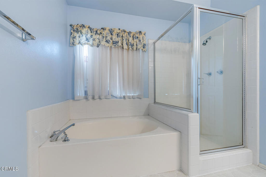 805 Moby Dick Lane Oxnard, CA 93030 - Photo 16 of 33