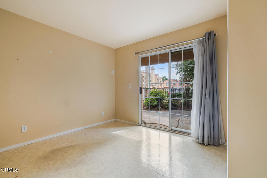 805 Moby Dick Lane Oxnard, CA 93030 - Photo 21 of 33