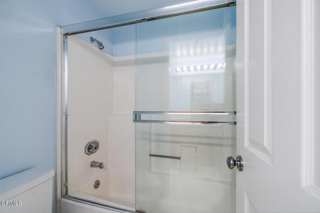 805 Moby Dick Lane Oxnard, CA 93030 - Photo 24 of 33