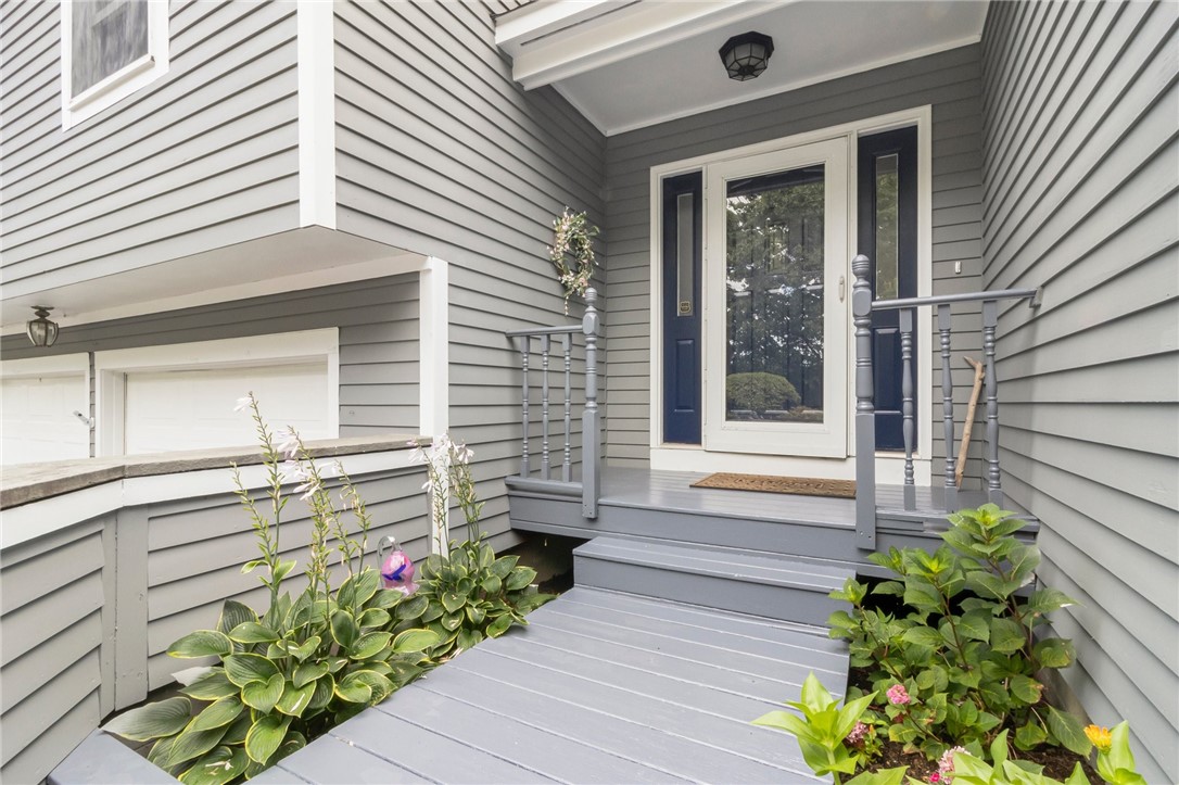 5390 Post Road, Unit 4 East Greenwich, RI 02818 - Photo 1 of 35 This fabulous town home has so much to offer!