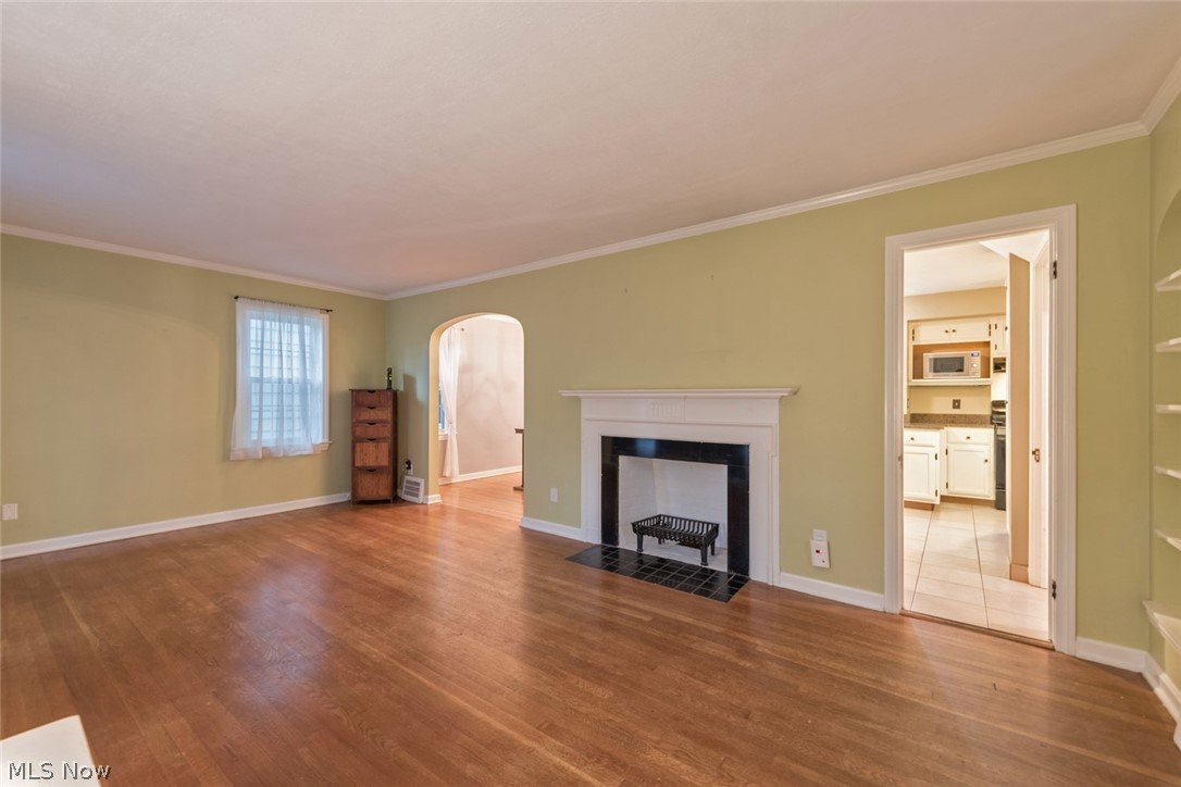3915 Orchard Road Cleveland Heights, OH 44121 - Photo 3 of 26