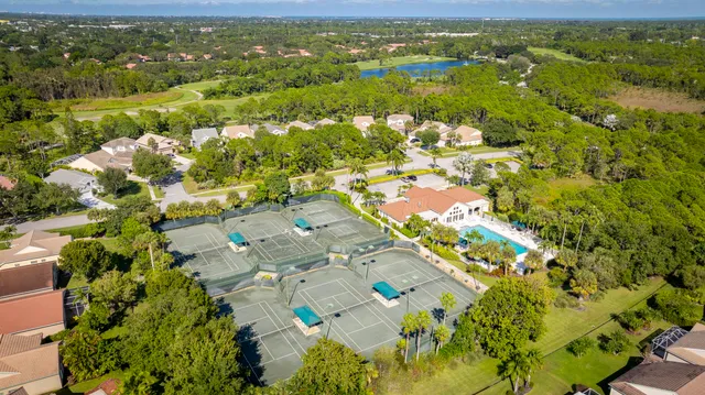 $619,500 | 3360 Fairway Oaks Trail, Stuart, FL 34997