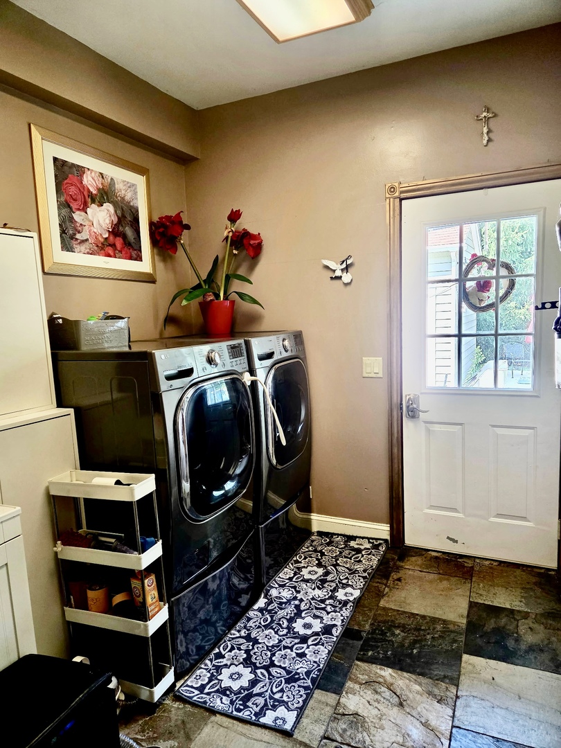 9817 North Hunters Lane Spring Grove, IL 60081 - Photo 52 of 73