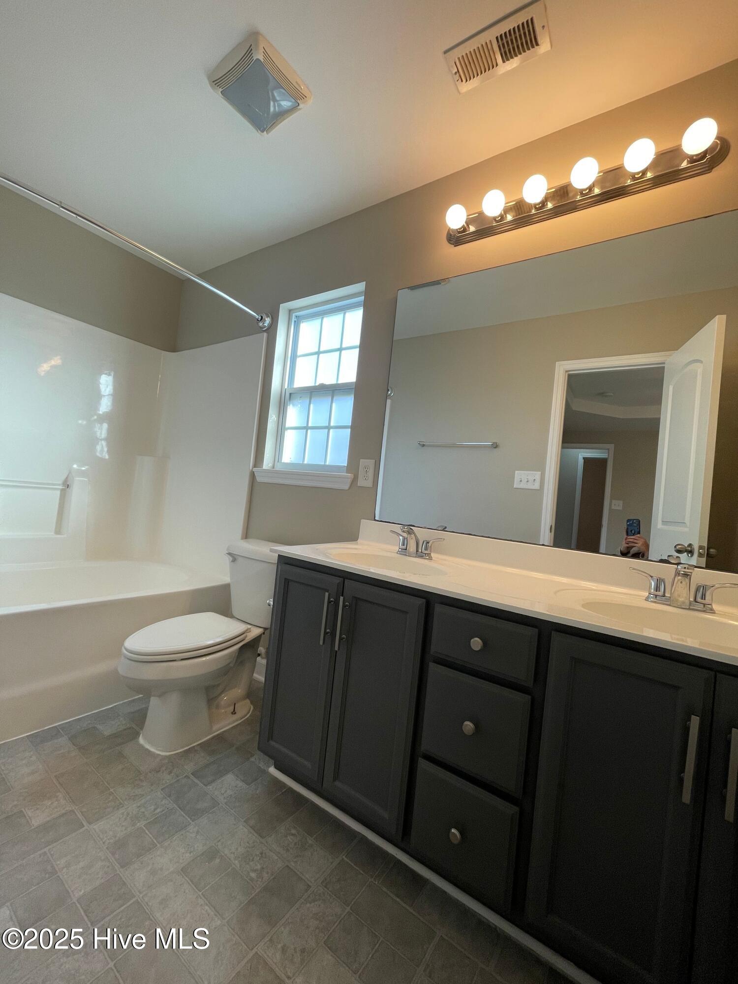 308 Sinclair Lane Hubert, NC 28539 - Photo 14 of 27 308SinclairPrimaryBA