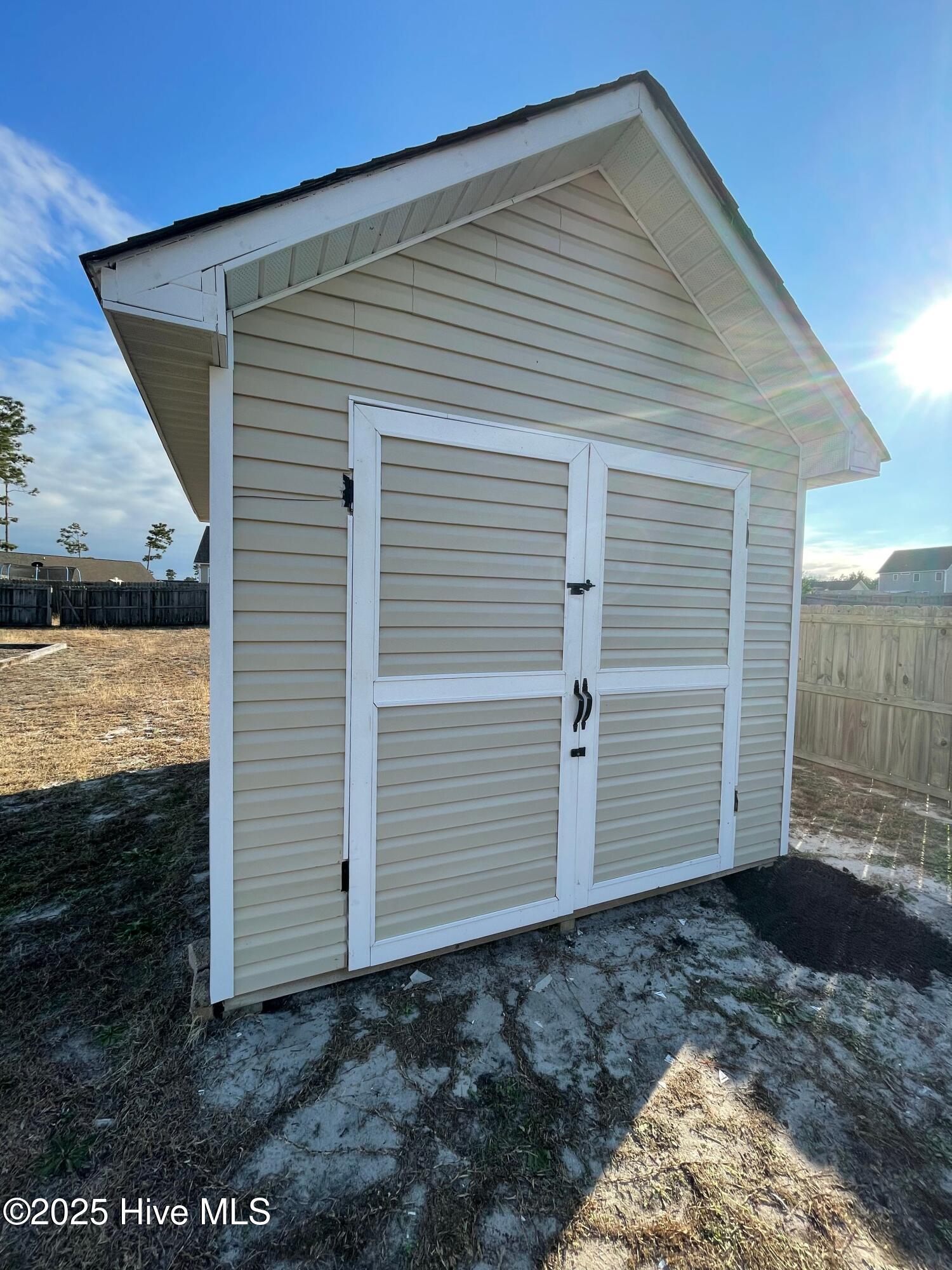 308 Sinclair Lane Hubert, NC 28539 - Photo 24 of 27 308SinclairShed1