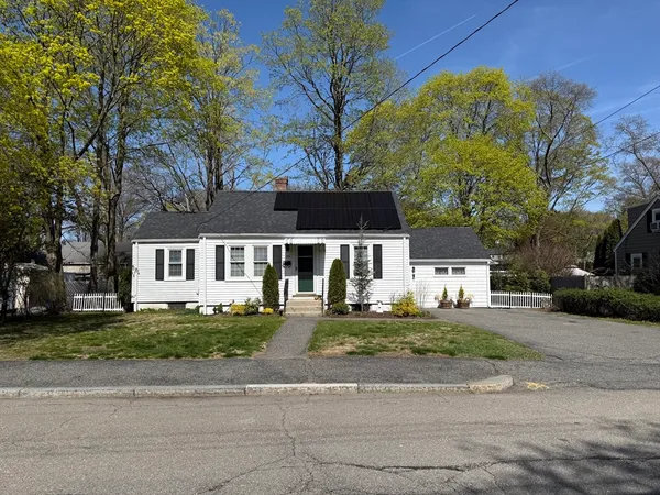 $2,700 | 45 McPhee Road, Unit 1, Framingham, MA 01701