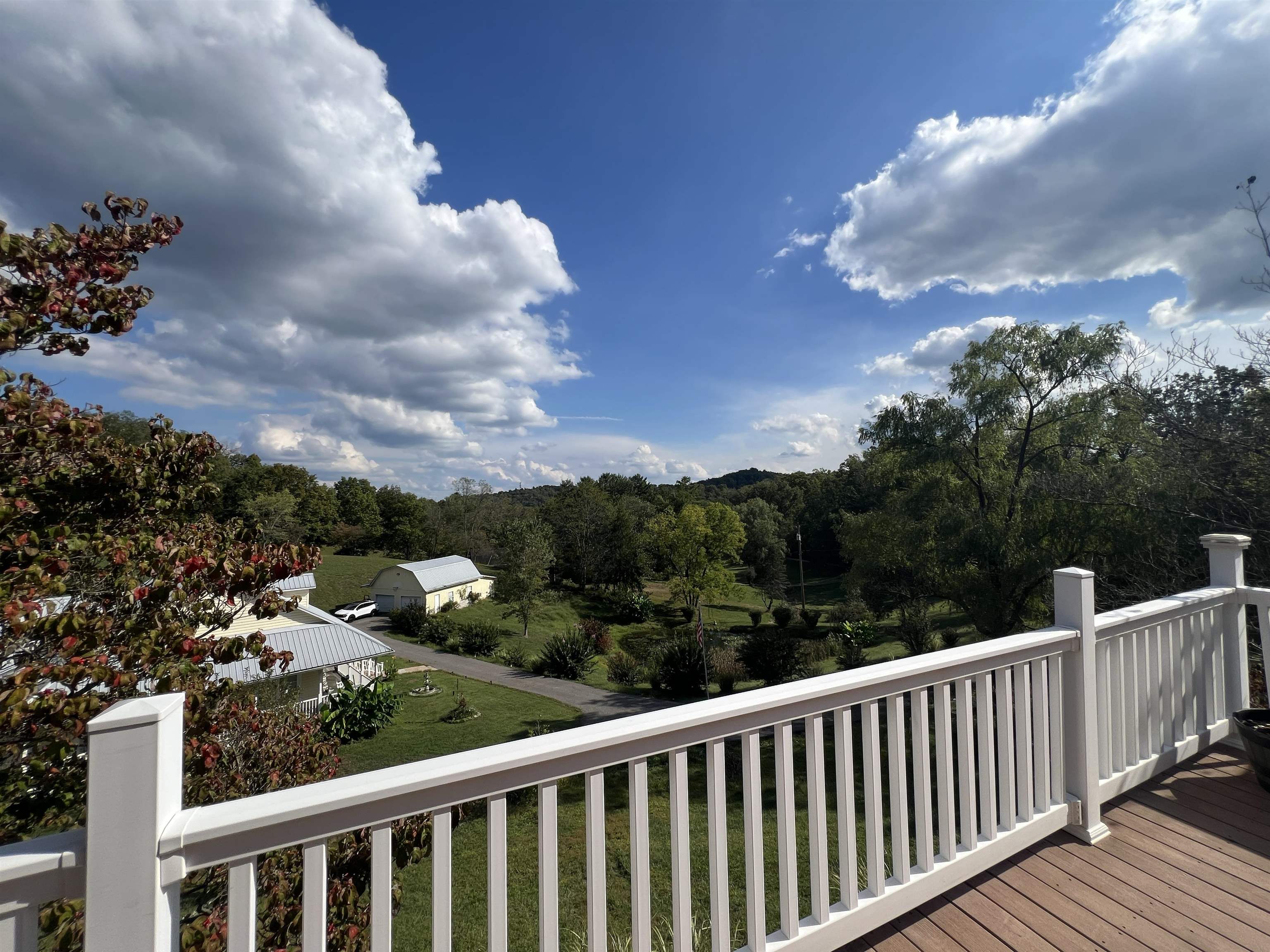 262 Mt. Pleasant Road Louisa, KY 41230 - Photo 41 of 42