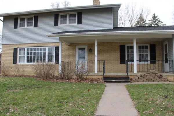 $384,900 | 811 Myrtle Street, Buffalo, MN 55313