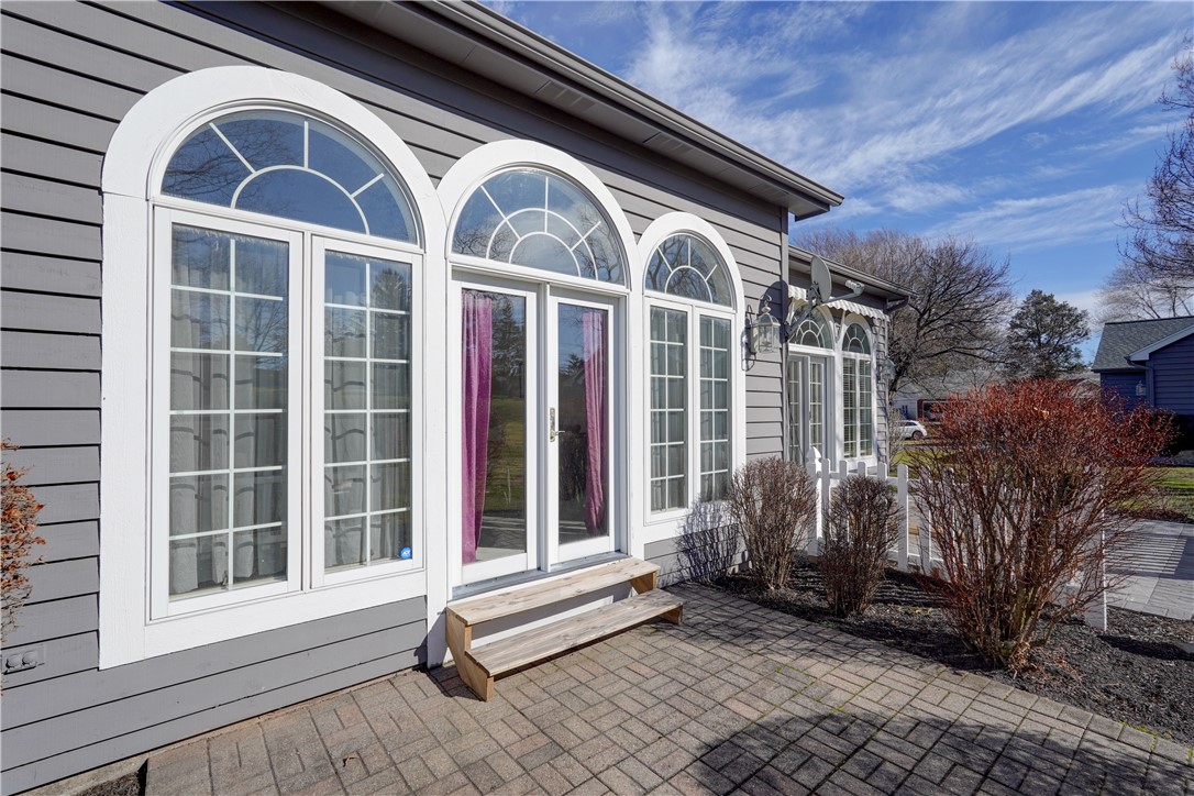 65 Cloverdale Street Rochester, NY 14612 - Photo 8 of 50 Perfectly designed and oriented to embrace the max