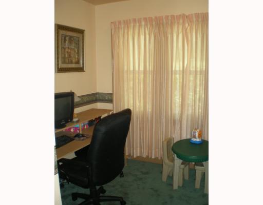 3400 Brighton Road Brighton Heights, PA 15212 - Photo 5 of 17 Den/Family/Great Room.