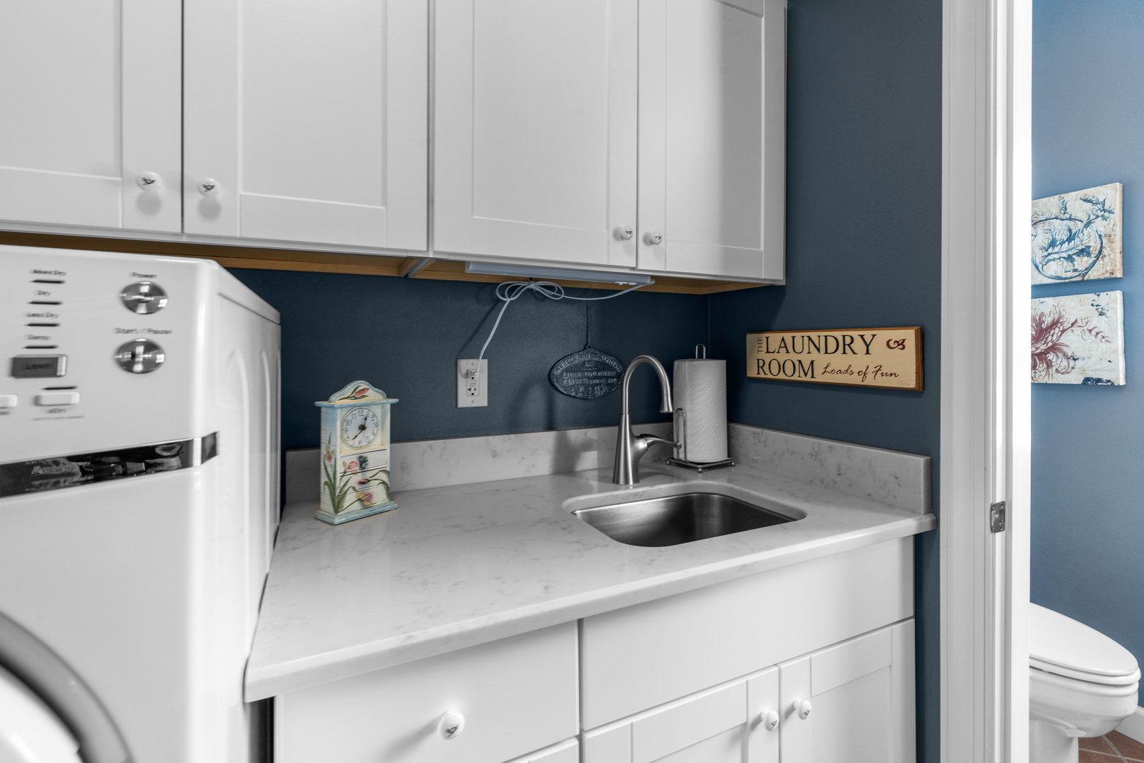 10125 Creek Ridge Trail Belvidere, IL 61008 - Photo 21 of 41 a kitchen with a refrigerator and cabinets