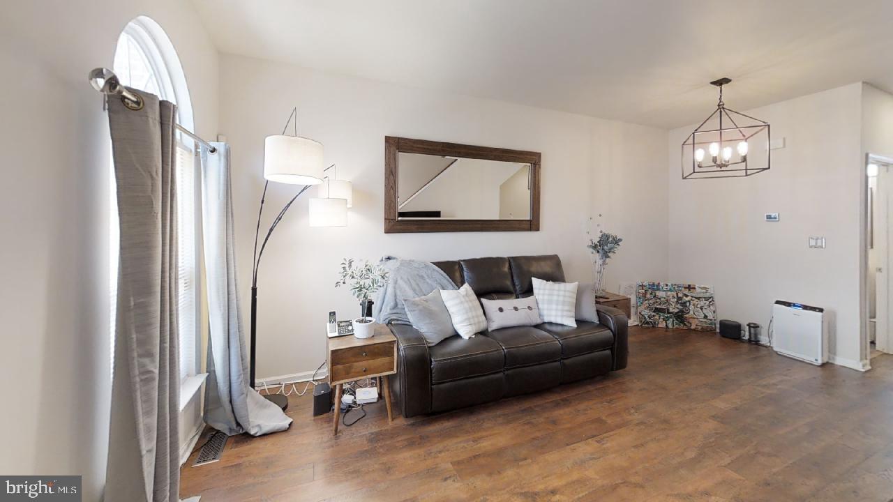 147 Danbury Street Southwest Washington, DC 20032 - Photo 4 of 31