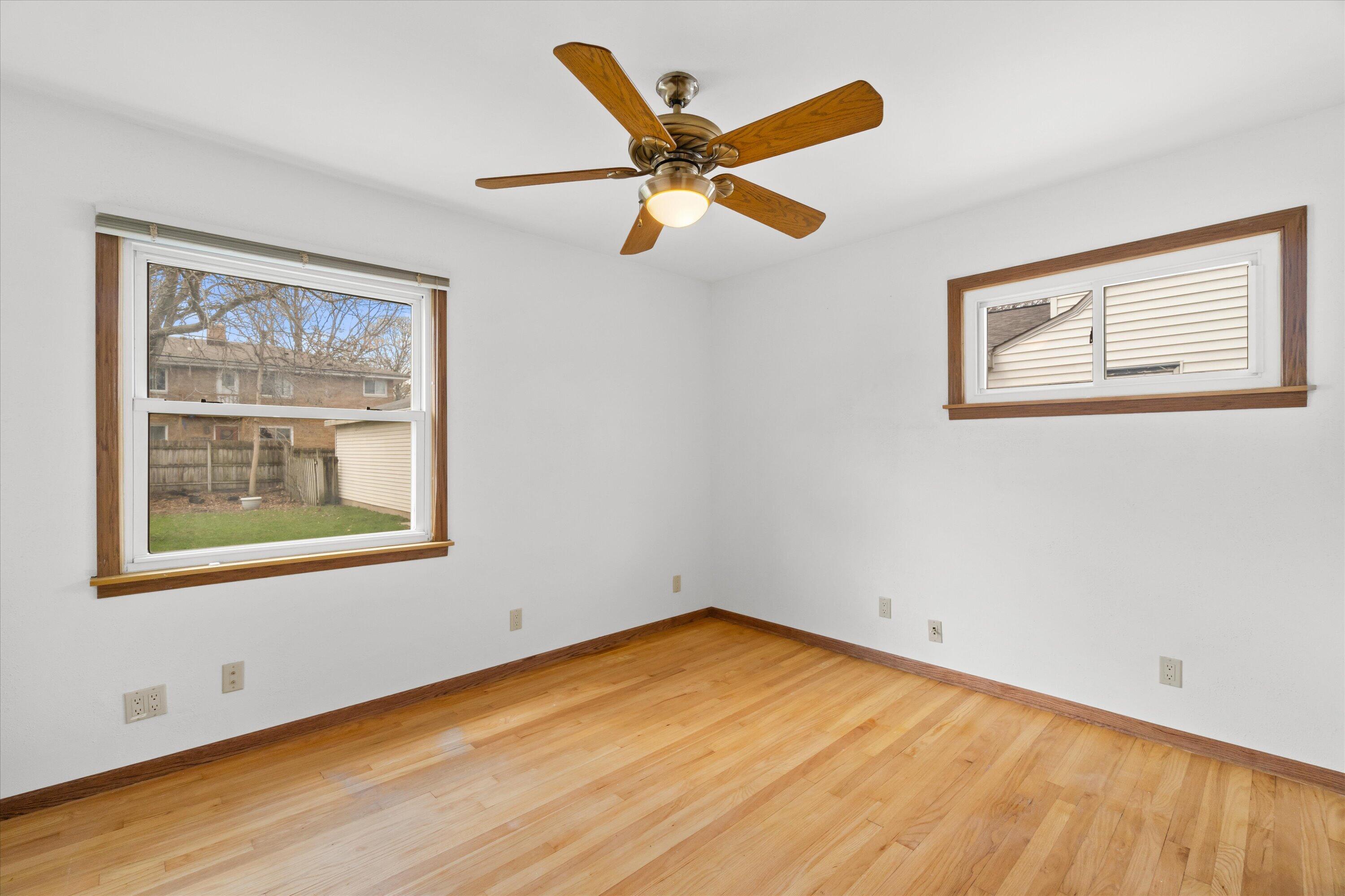 3211 South 72nd Street Milwaukee, WI 53219 - Photo 14 of 30 16-DSC00830