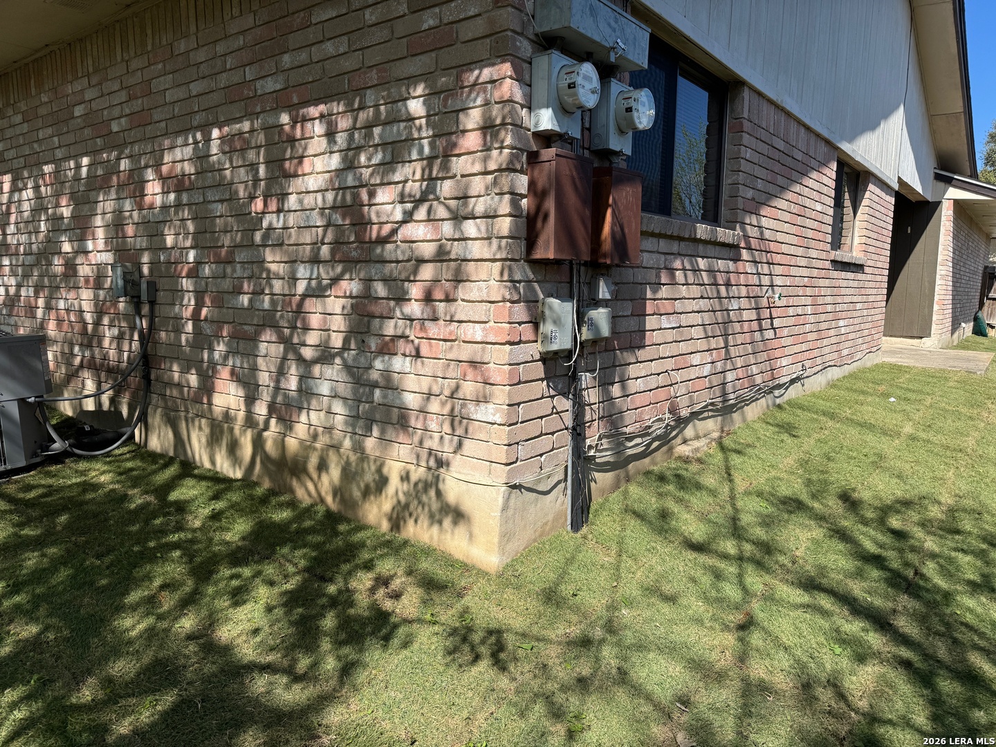 7236 Rimwood Street San Antonio, TX 78233 - Photo 15 of 16 a bathroom with a shower