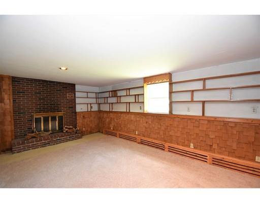 21 Jordan Road Halifax, MA 02338 - Photo 12 of 22 Gallery Image 12