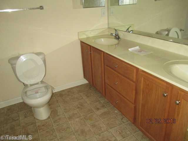 2715 Alpha Street High Point, NC 27263 - Photo 5 of 9 Interior Space/Layout.