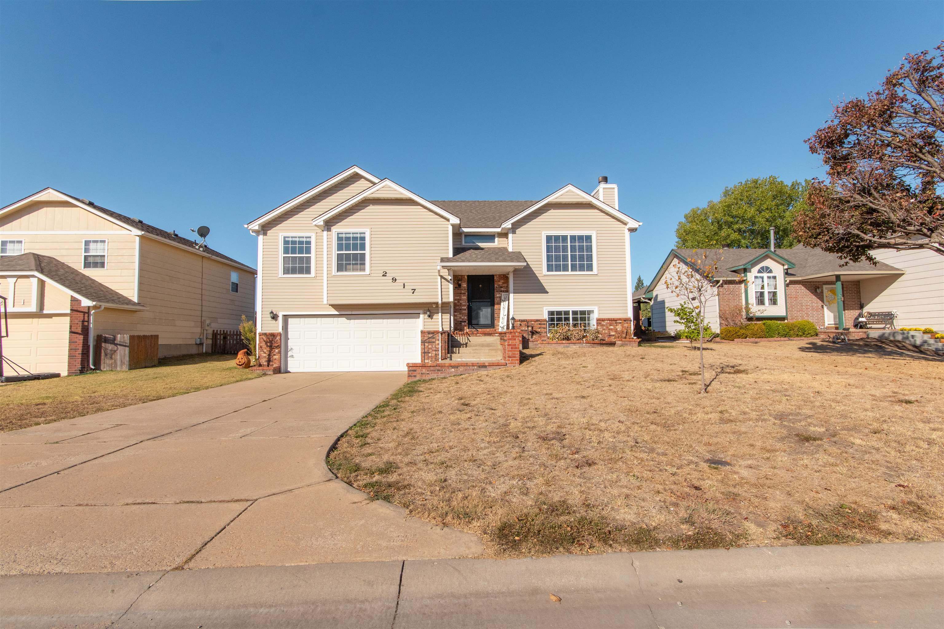 2917 South W Parkway, Wichita, KS 67210 Compass