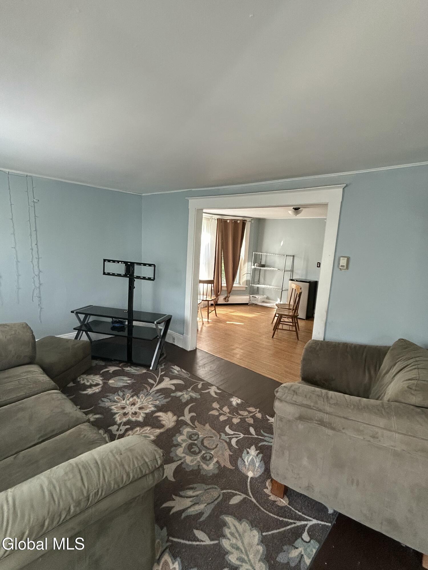 1305 Hutton Street Troy, NY 12180 - Photo 8 of 15 IMG_2666