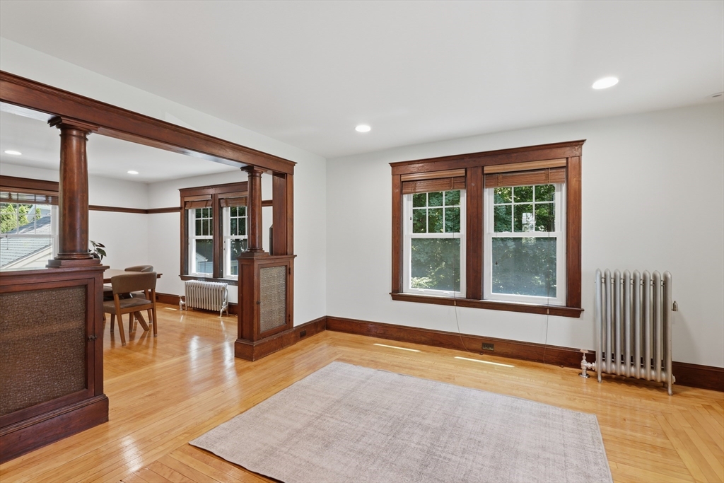 6 Findlay Street Wakefield, MA 01880 - Photo 8 of 40