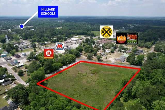 a sign that is sitting on a bath tub