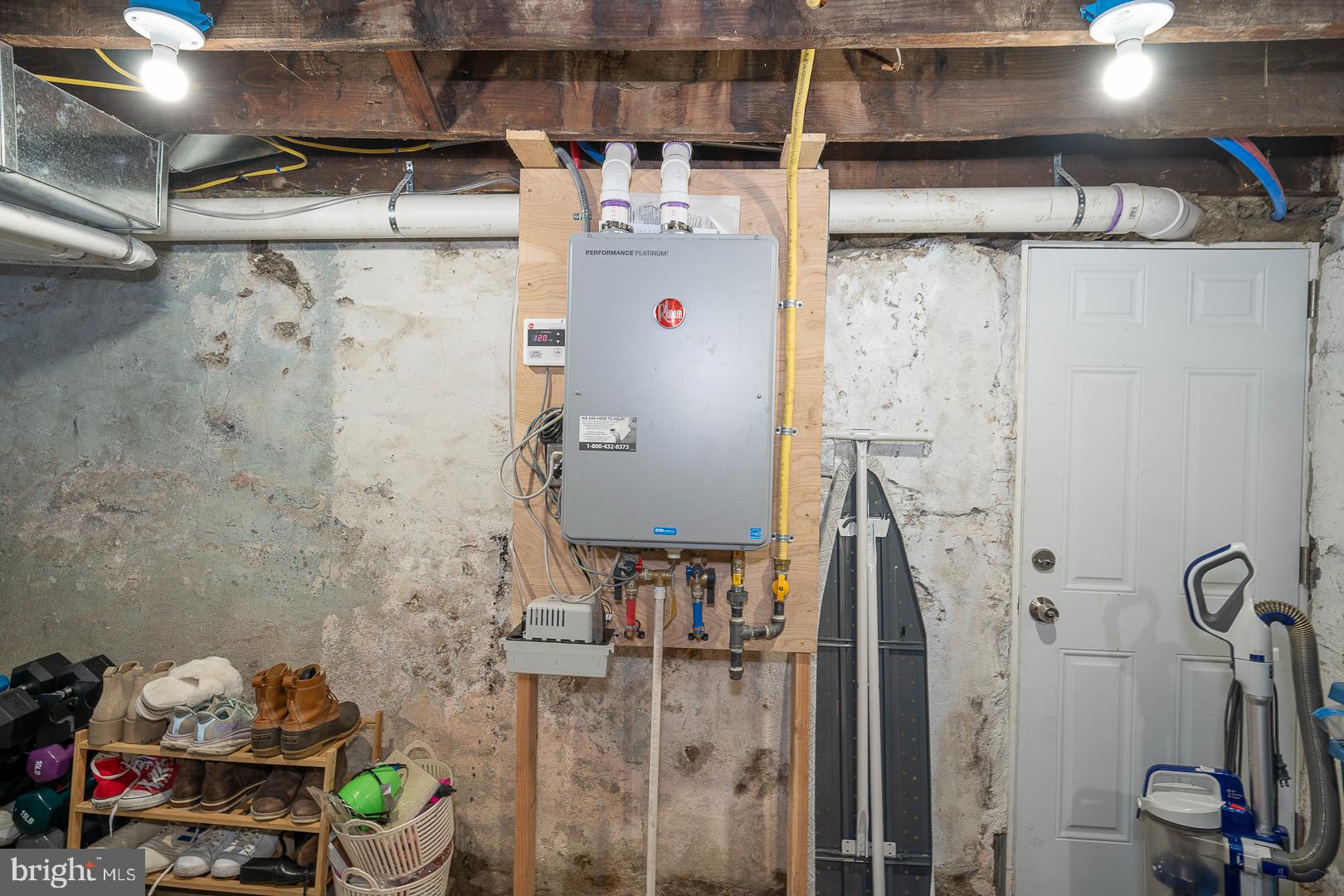 2727 Oakford Road Ardmore, PA 19003 - Photo 25 of 31 Tankless Hot Water Heater
