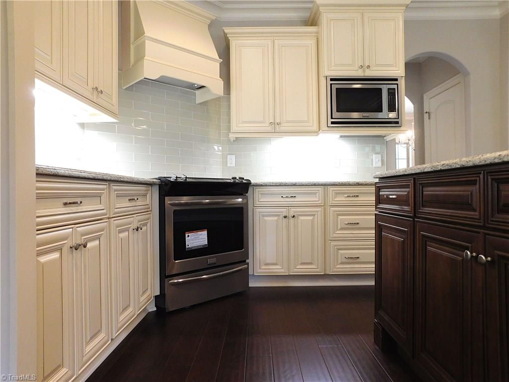 7115 Rae Farms Way Greensboro, NC 27455 - Photo 7 of 28 Gallery Image 7