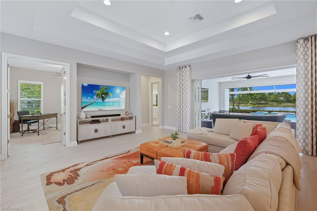 3199 Cotuit Lane Naples, FL 34114 - Photo 5 of 50