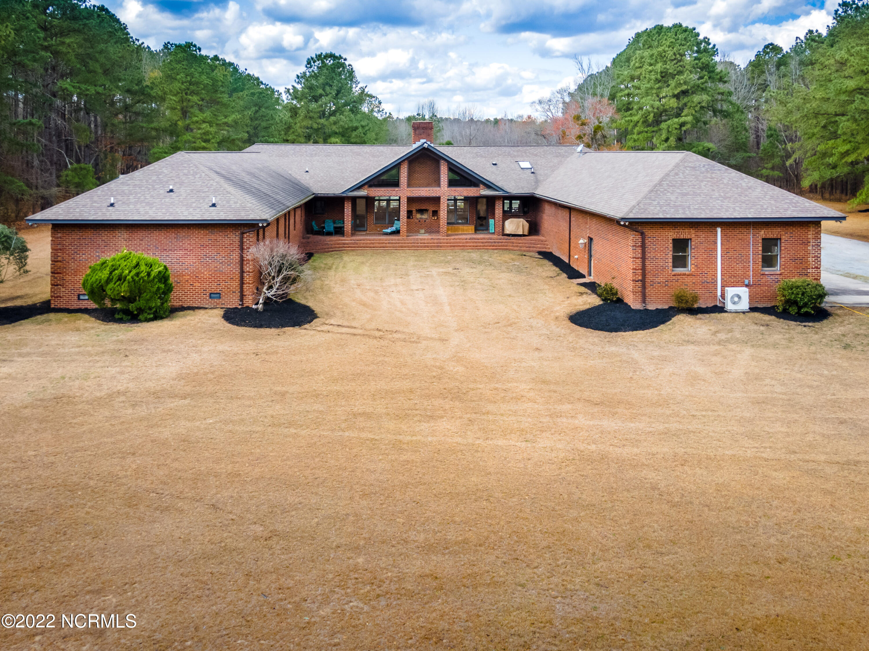 359 Huntingridge Road Greenville, NC 27834 - Photo 6 of 66 20220316 MLS M_Bauer 359 Huntingridge Rd