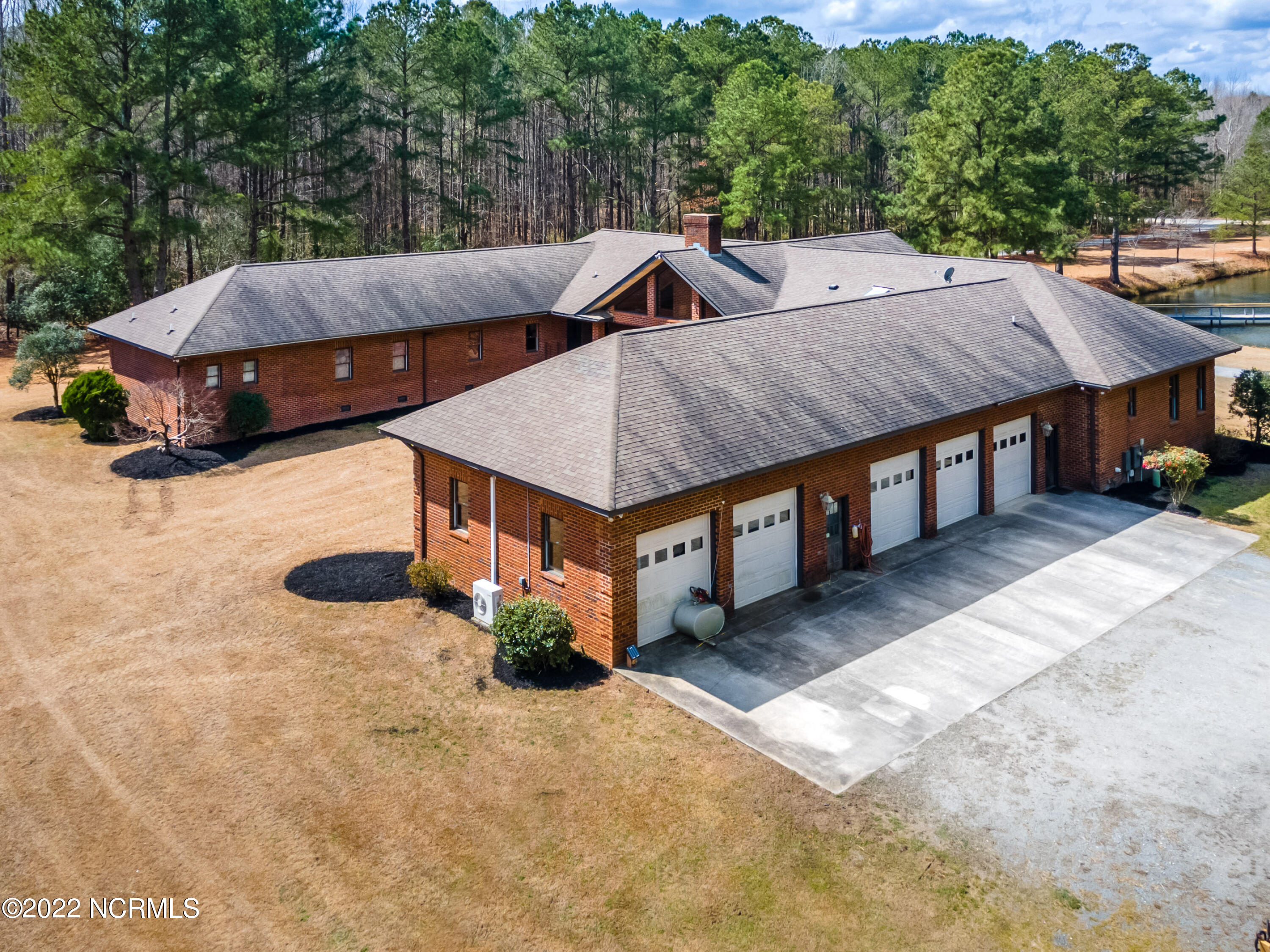 359 Huntingridge Road Greenville, NC 27834 - Photo 9 of 66 20220316 MLS M_Bauer 359 Huntingridge Rd