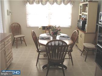48 Thoreau Road Hamilton, NJ 08690 - Photo 3 of 10