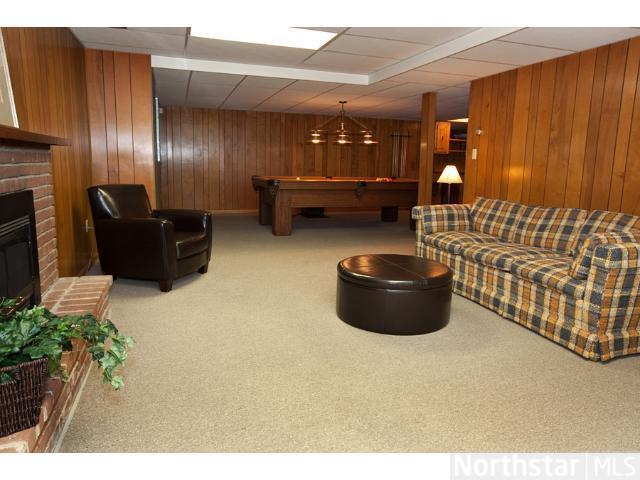 1681 County Rd C2 West Roseville, MN 55113 - Photo 14 of 18 Gallery Image 14