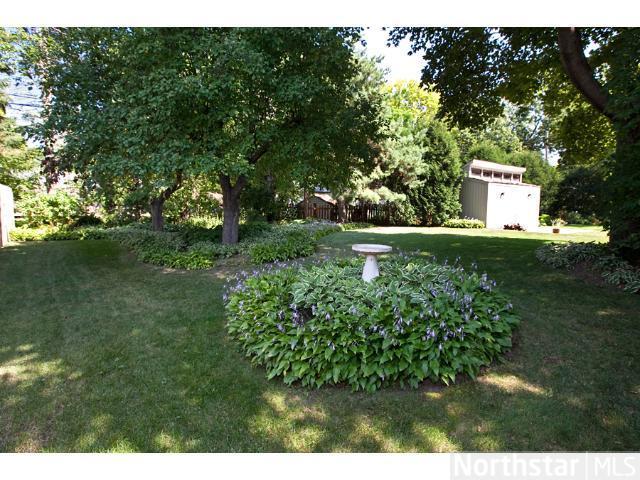 1681 County Rd C2 West Roseville, MN 55113 - Photo 16 of 18 Gallery Image 16
