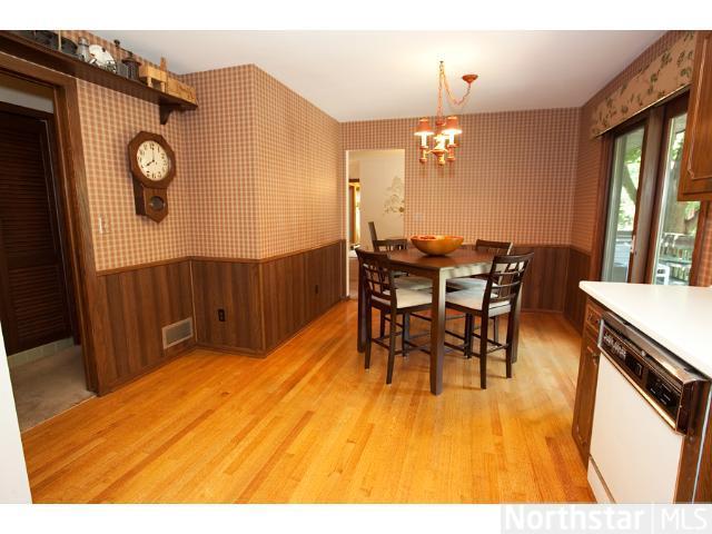 1681 County Rd C2 West Roseville, MN 55113 - Photo 9 of 18 Gallery Image 9