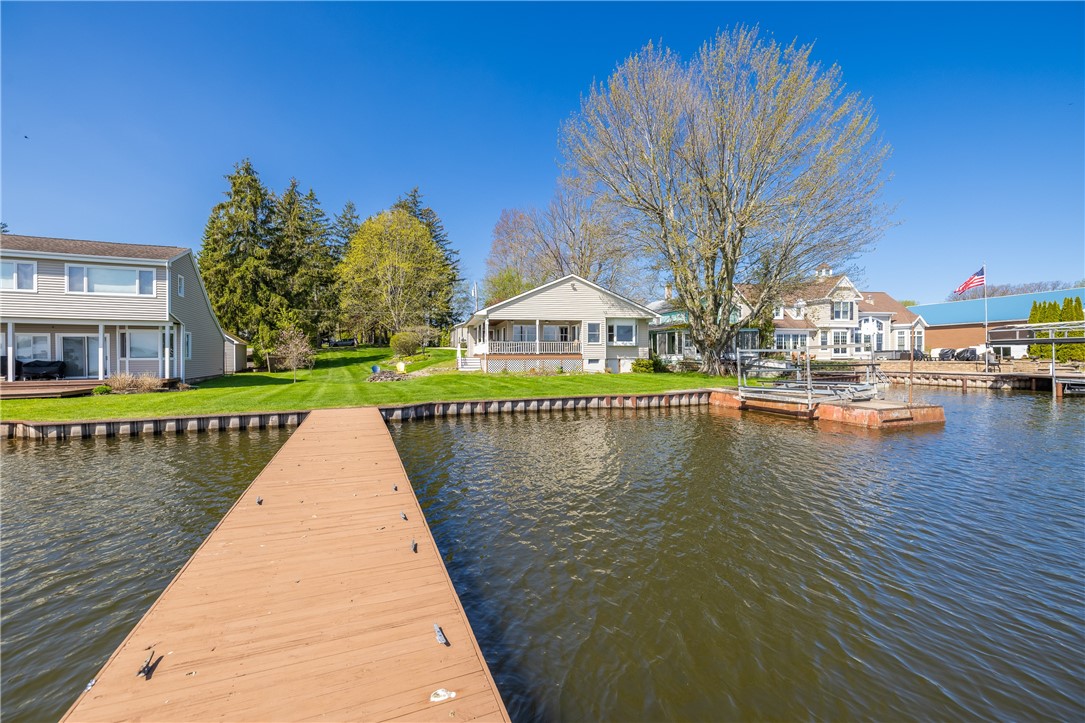 8233 South Shore Road Sodus Point, NY 14555 - Photo 11 of 40