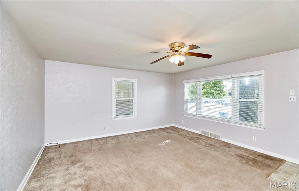 5 Ridgeview Court St. Charles, MO 63301 - Photo 4 of 18