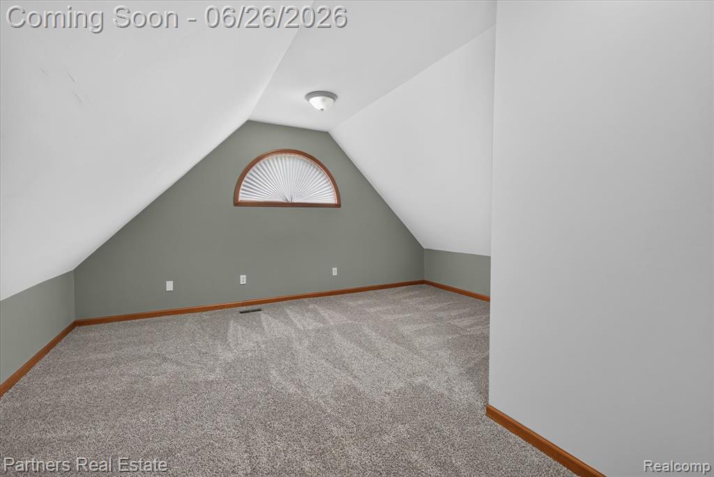 627 West Caledonia Street Howell, MI 48843 - Photo 35 of 66
