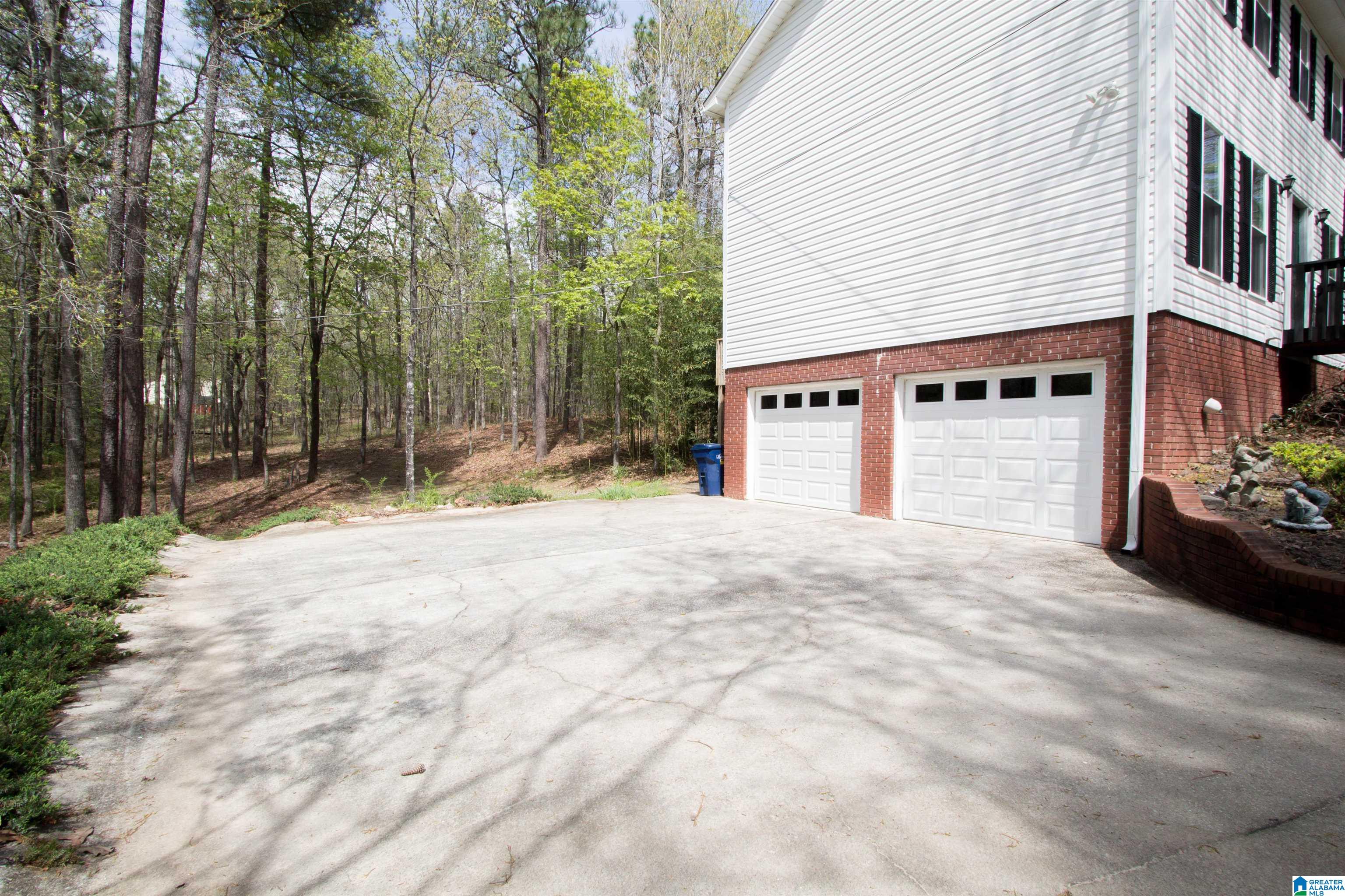 1271 Mission Hills Road Alabaster, AL 35007 - Photo 2 of 58