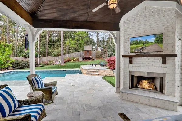 $2,500,000 | 2758 Green Meadows Lane Northeast, Brookhaven, GA 30319