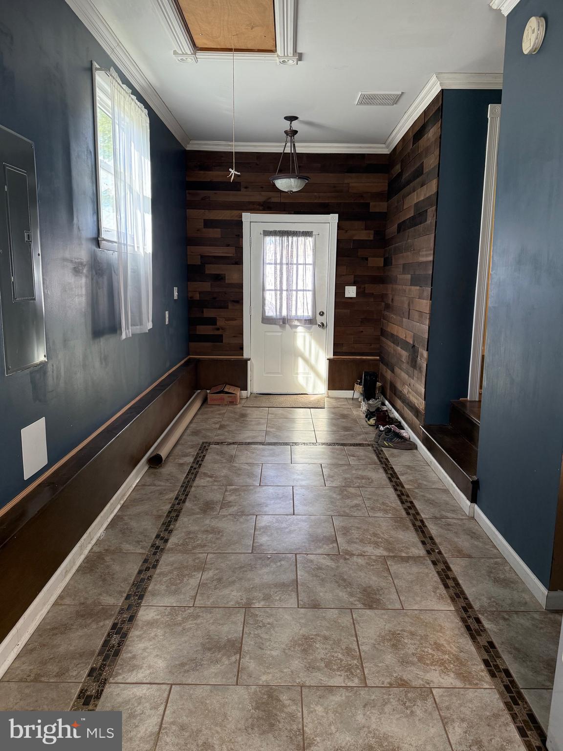 501 Chestnut Street Hebron, MD 21830 - Photo 27 of 30 a view of an entryway door