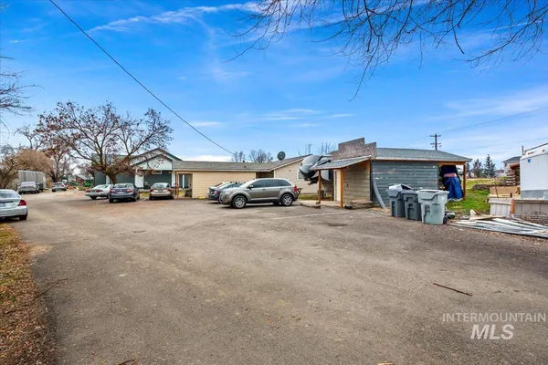 $980,000 | 17322 Can-Ada Road, Nampa, ID 83687