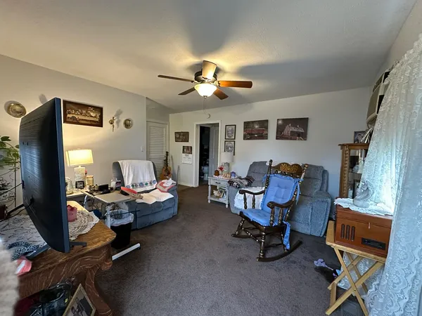 $140,000 | 501 3rd Street, Villa Grove, IL 61956