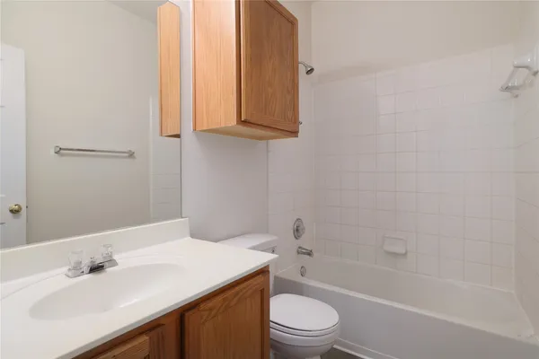 $1,900 | 1740 Amberwood Loop, Kyle, TX 78640