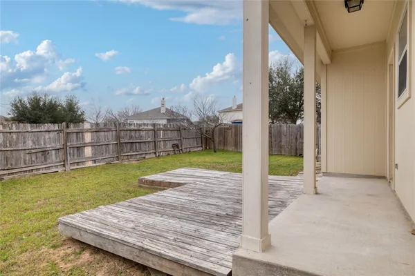 $1,900 | 1740 Amberwood Loop, Kyle, TX 78640