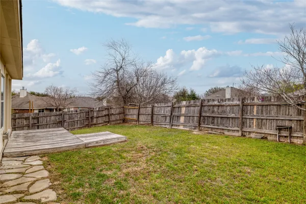 $1,900 | 1740 Amberwood Loop, Kyle, TX 78640