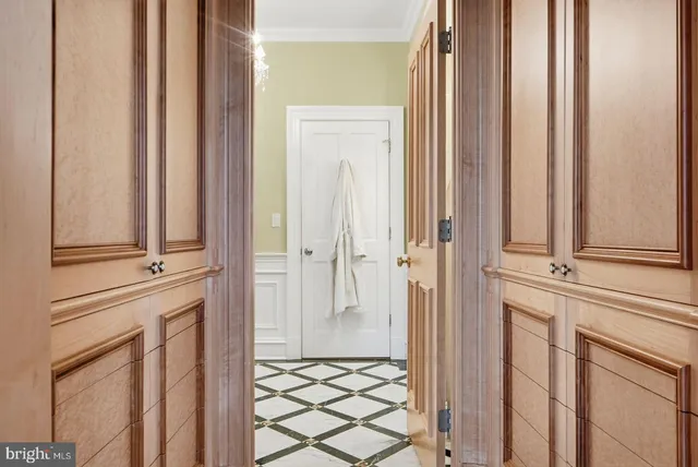 $8,500 | 949 S Street Northwest, Washington, DC 20001