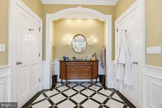 $8,500 | 949 S Street Northwest, Washington, DC 20001